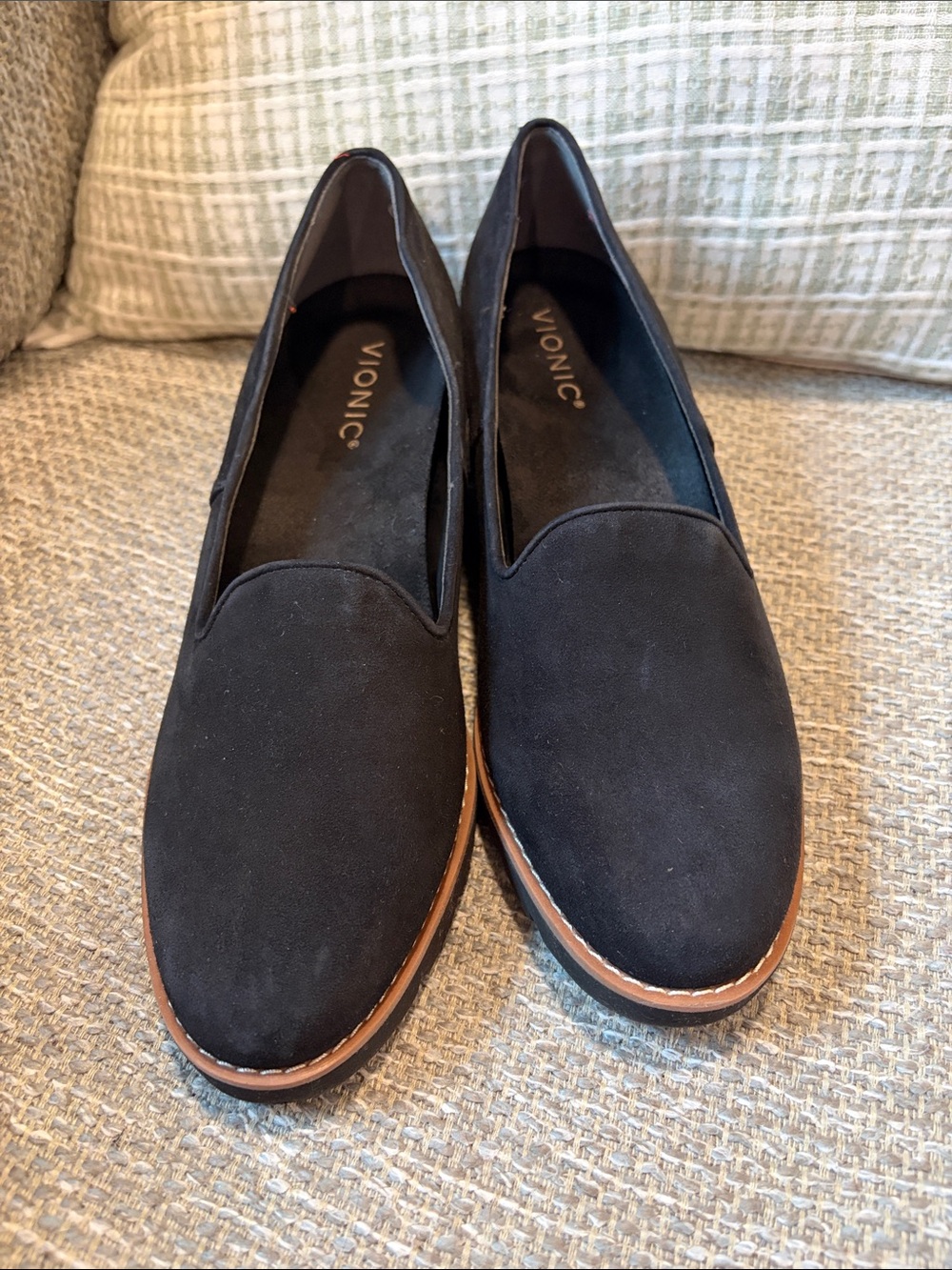 Vionic Willa Wedge Loafer Black Suede Flats Shoe water repellant - Picture 3 of 9
